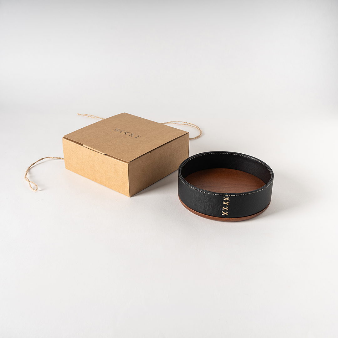 The Widy : Acajou Jet Black