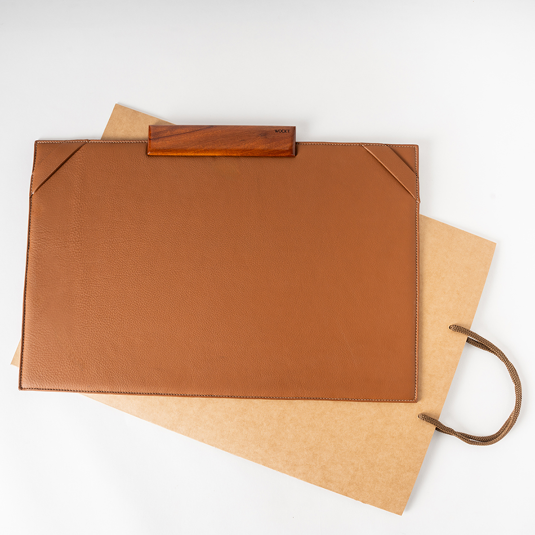 The Wodesk : Acajou Camel