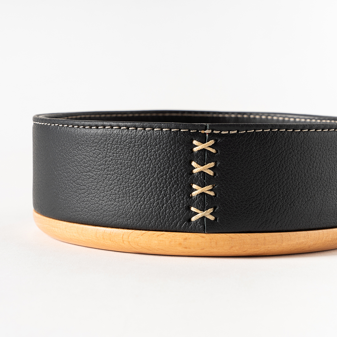 The Widy : Hêtre Jet Black