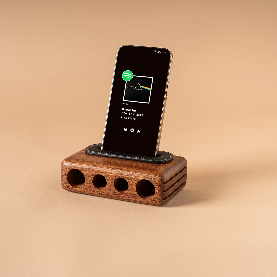 The Wamp : Acajou Jet Black