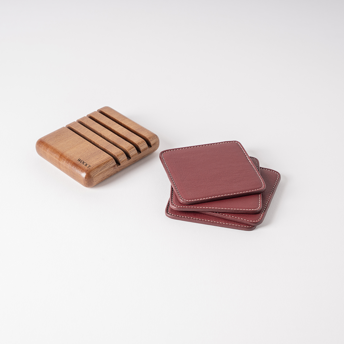 The WoCoaster Acajou Burgundy